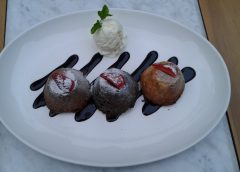 Trois Petite di Vermount Restaurant/Bisnis-Novi