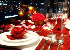 Makan Malam Lebih Hangat dan Penuh Cinta di Sky Lounge Aston Imperial Bekasi Hotel & Conference Center/istimewa