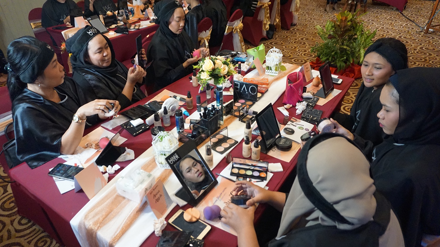 Keseruan Beauty Class di Prime Plaza Hotel Yogyakarta