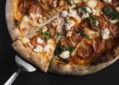 The Deck Restaurant & Bar Luncurkan Promo Pizza Delight