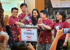 Tekan Tombol Launching CHR 2020 Culture Trip to Toba Lake Medan