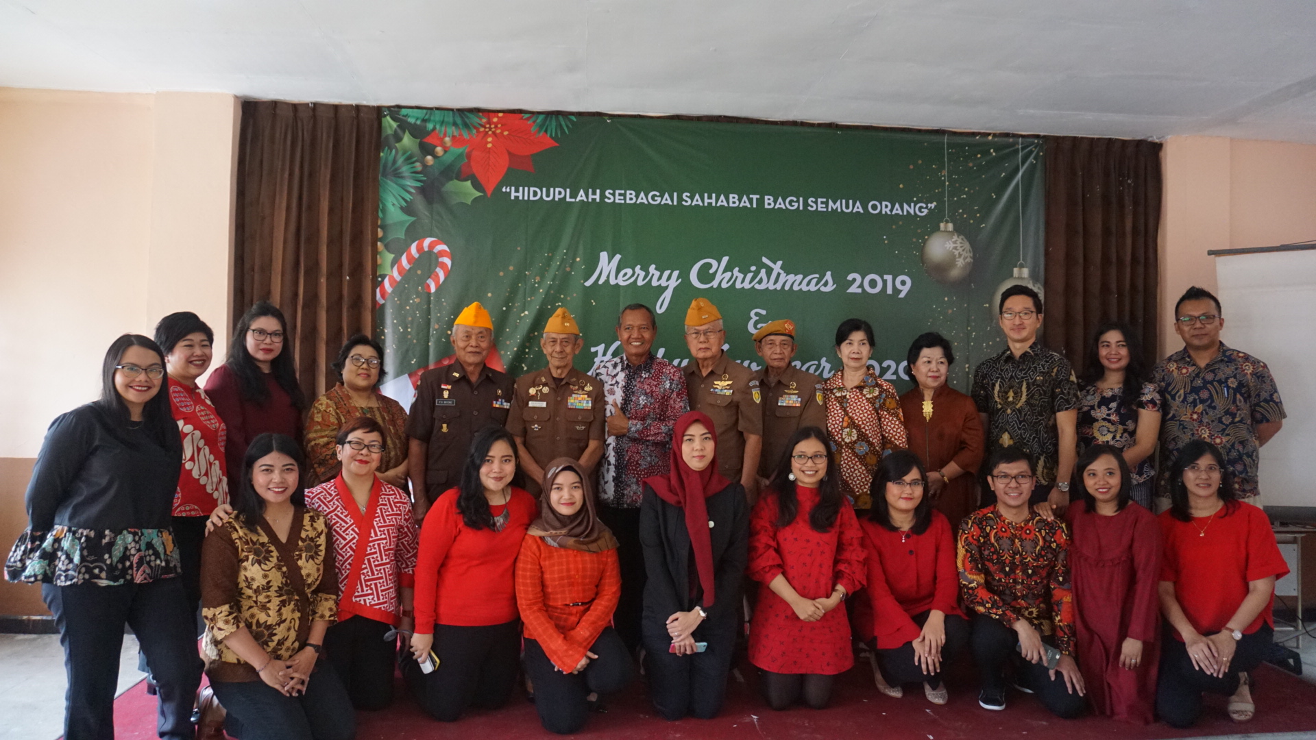 AccorHotels Jawa Barat Rayakan Natal Bersama Legiun Veteran Republik Indonesia Bandung
