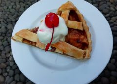 Apple Pie di Herbal House by The Lodge – Herbs & Eatery