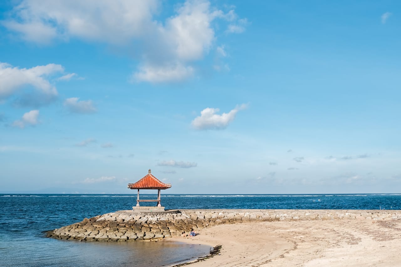 Kemenparekraf Lengkapi Fasilitas Destinasi Wisata di Bali Melalui “Bali Rebound”/Kemenparekraf